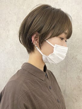 エリマ 調布(elima) 丸みショート 小顔カット イルミナカラー アッシュブラウン