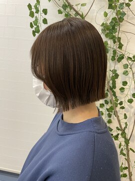 ソア(soa.) 切りっぱなしボブ