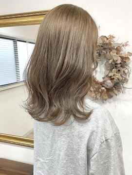 メロウヘア(Mellow hair) Wカラー/オリーブベージュ