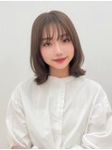 ツヤ髪透明感外ハネミディレイヤー似合わせカット