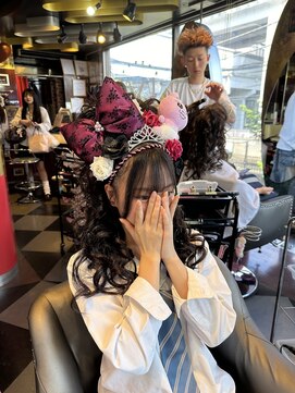 グリッツ (GLITZ) ハーフアップ盛り髪 盛り髪 体育祭ヘア