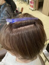 新流行の白髪ぼかしリュクスカラーでダメージレス&沈まない自然な色のオーダーが人気(^^)