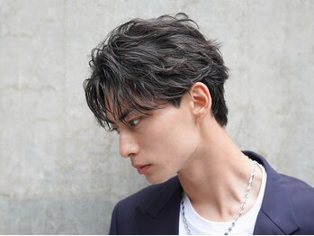 フィフス 天神大名(fifth)の写真/《トレンドパーマもお任せ◎》10代～30代のメンズに人気のフェザーパーマで大人の色気をプラス＊[天神大名]