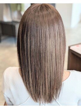 エメ 札幌(eme) ヒト幹細胞カラー