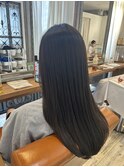 ハイレイヤー×ツヤ感グレージュで大人可愛いスタイルに★