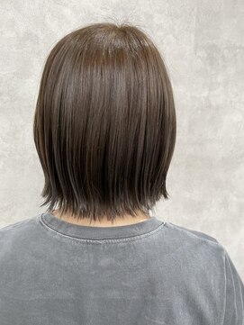 ルノン(LUNON) ホワイトグレージュミニウルフチェリーブラウンデジタルパーマ