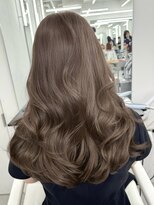 アマトウキョウスマートサロン(AMA TOKYO×Smart Salon)&nbsp;ヘーゼルベージュ　ブリーチなし　レイヤーカット　海外風