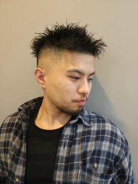 イズ(iss) ハードツイストスパイラルパーマ