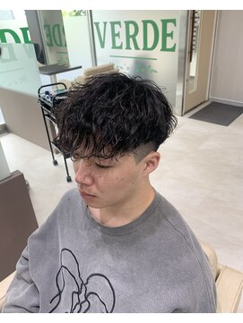 ヴェルデ(VERDE) スペインカール風波巻きパーマ