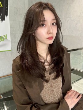 ユーフォリア エヌ 池袋サンシャイン通り店(Euphoria +n) ロングレイヤー 韓国ヘア 透明感ブラウン