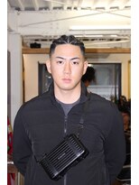 ビーバイエイトジェンツ(Bee by EIGHT GENTS) 刈り上げセンターパート/波巻きツイストスパイラル/心斎橋