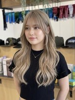 チオ(Chio)&nbsp;【富山】極上透明感のホワイトグレージュロング
