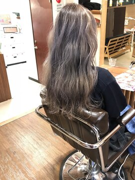 ブリッツレボルト(BLITZ R EVOLUT) 外国人風グレージュwithバレイヤージュ