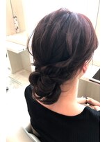 ヘアーショップ ココカラー(HAIR SHOP cococolor)&nbsp;ピンク系カラーシニヨン