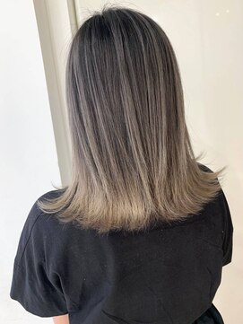 シエスタ バイ アンブルリュクス(siesta by amble luxe) コントラストバレイヤージュ