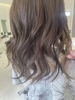 スリーヘアーデザインズ(Three Hair Designs)&nbsp;ベージュインナーカラー