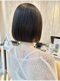 〇ぱつっと切りっぱなしマチルダ前髪ボブオリーブグレージュ