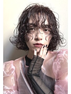 ザ ストラマ(THE STRAMA) harumiyaモイストパーマ/くるくるパーマ/ボブパーマ/ウルフ