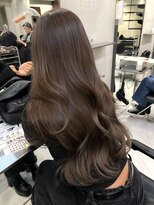 サイン 表参道(SIGN)&nbsp;イヤリングカラーマッシュウルフツヤ髪スタイルブルージュ