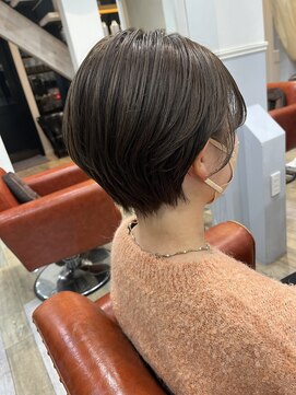 カザック(kazak) 耳掛けショートでスッキリ！