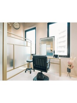 【史上最高の美髪を叶える大人気の髪質改善専門店】実力派Stylistの高技術×全席半個室の極上空間◎