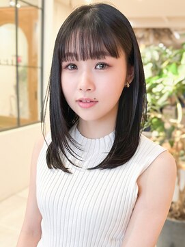 ルエ(rue) 毛先ワンカール×レイヤーカット×小顔カット 20代30代40代50代