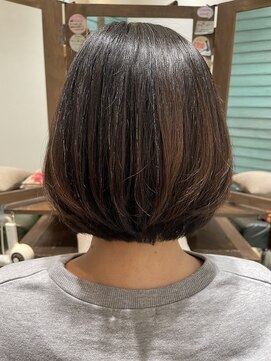 カシータフロル モゾワンダーシティ店(Casita flor) 大人のショートボブ