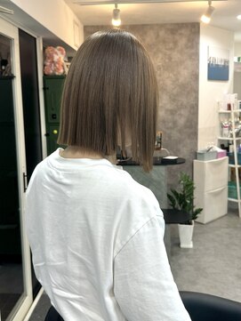 アラレ(ARARE) 切りっぱなしタッセルボブ