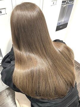 リリー シブヤ(Lilly shibuya) 【Lilly渋谷】#アッシュベージュ#ブリーチなしカラー#学割