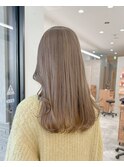 ミルクティーベージュ