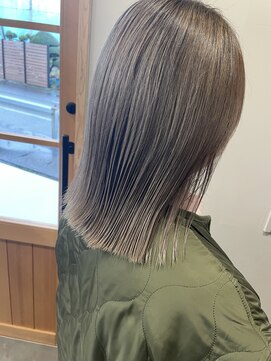 リル(Rire) 艶×グレージュ