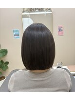 アンジュール コロレ(1//jour colore)&nbsp;シークレットハイライトでつくる柔らか艶ボブ
