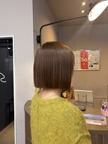ソウ 四日市(So.) 前下がりぱつっとボブ