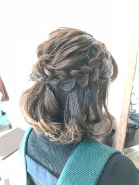 ロカット サロン(Roquat Salon) 編み込みボブアレンジ【ヘアアレンジ　立川/立川南/八王子/袴】