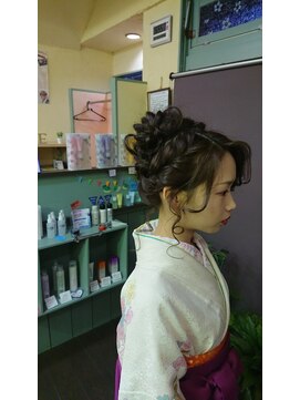 インディーズピュア ≪ヘアセット＆着付け≫編みこみアレンジ