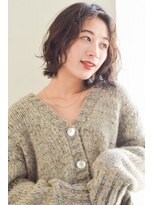 ジョエミバイアンアミ(joemi by Un ami)&nbsp;joemi 新宿 ことりベージュと毛先パーマのおしゃれ今時ボブ 近江