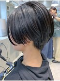 黒髪、ハンサムショート、マニッシュショート、ワンサイド