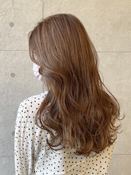 ニュウニュウ(NIU NIU) ハイトーンシアーベージュ