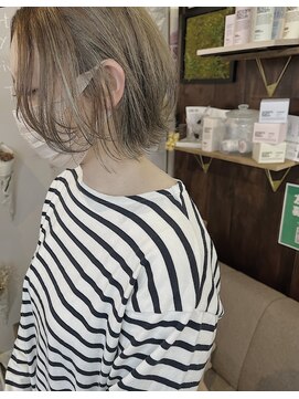 バンビ プライベート サロン(Bambi private salon) 切りっぱなしレイヤーボブ*ハイライトアッシュベージュBambi松平
