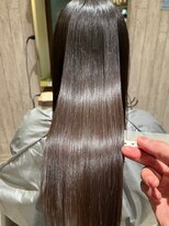 ヘアサロン フラット(hair salon flat) 黒髪ナチュラルストレートツヤ髪枝毛なし髪質改善トリートメント