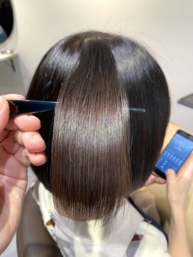 アネ(annee) グレイカラー★METEOトリートメント×marbb【髪質改善】