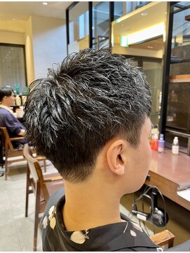 インアンドヤング(in&yang) 刈り上げショートアクティブショート