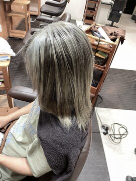 ヘアーサロン デペント(HAIR SALON Depend) シャドールーツ シルバーグレージュ
