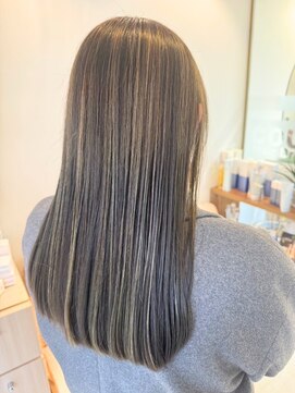 カウチ ヘアー ドレッシング(COUCH Hair Dressing) ハイライト×オリーブカラー