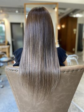 フツーロ 栄(FUTURO) プルエクステ