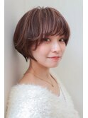 ショートボブ立体感ブラウンブリーチハイライト
