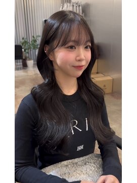 レイヤーカット/顔まわり/韓国ヘア/ロング/髪質改善/縮毛矯正