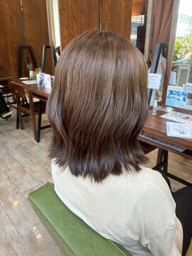 ピンキーウエスト 福島*ブリーチなしダブルカラー白髪ぼかし*小顔カット縮毛矯正