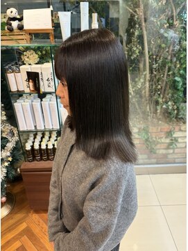 ファーレンピュアスウィート(fahren-pure-suite) 切りっぱなしボブ