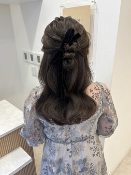 ディティカレスト(Dityca rst) リボンふわふわハーフアップ♪